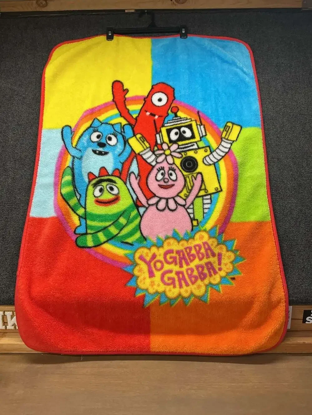 Yo Gabba Gabba Characters Plush Fleece Blanket Toddler Kids Rainbow